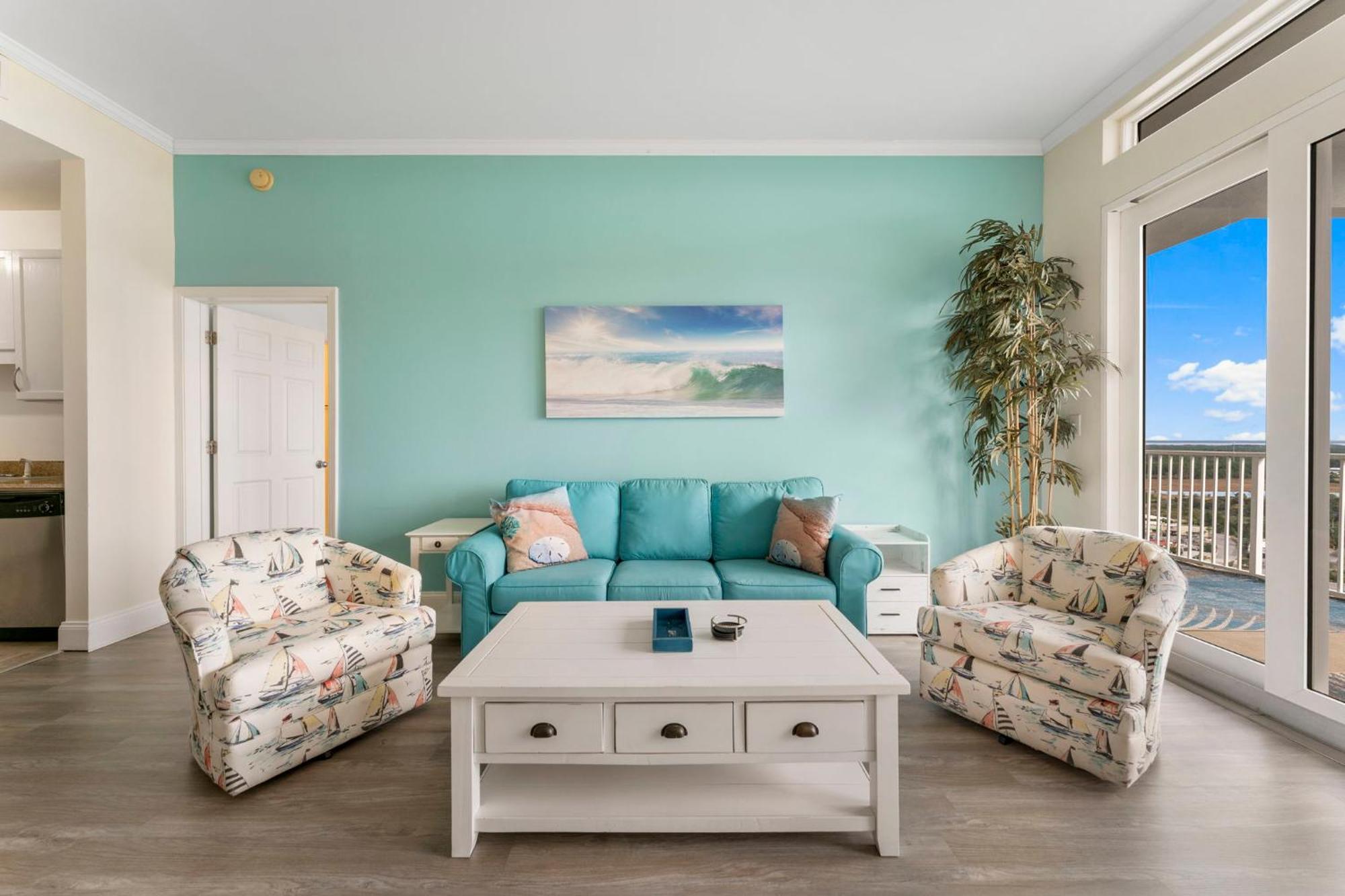 Laketown Wharf 2030 Apartment Panama City Beach